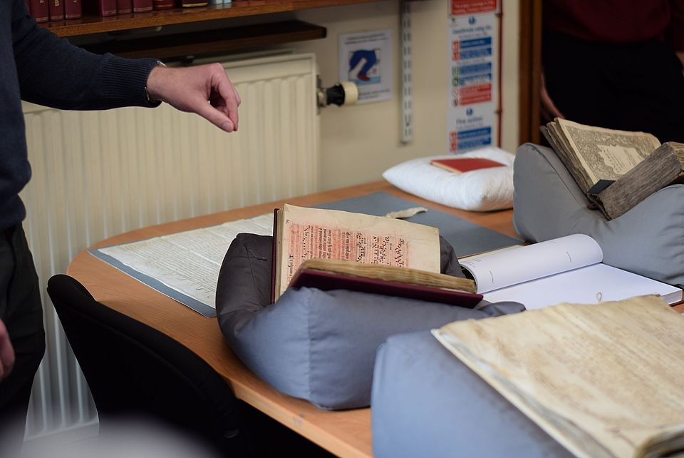 Centre for Arthurian Studies University of Bangor