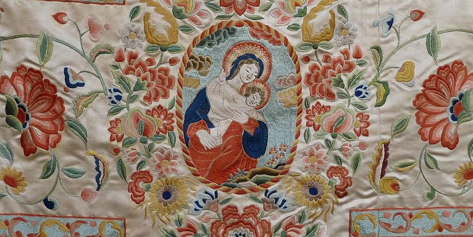Chinesische Stickerei Maria mit Kind